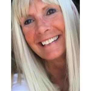 Meet your Posher, Sandi